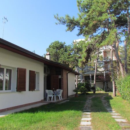 Villa Raffaella Бибионе Экстерьер фото